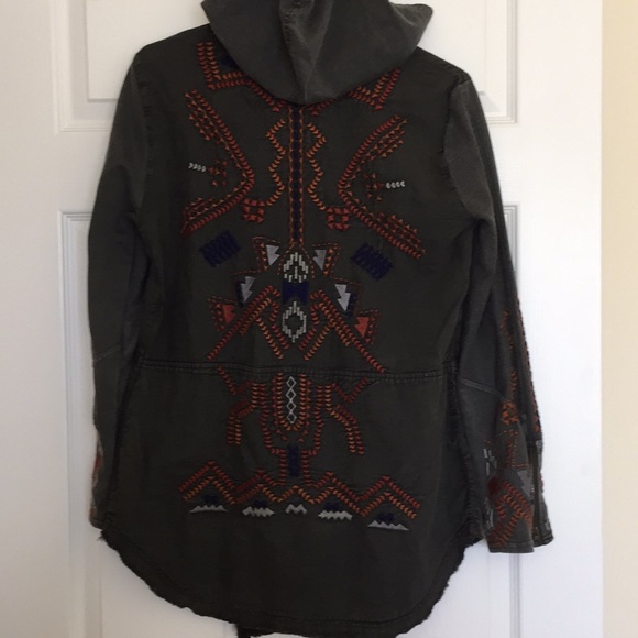 Kyla Seo Hooded Jacket - Picture 4 of 4